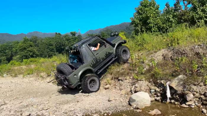 Full Adventure In Jungle by monster truck